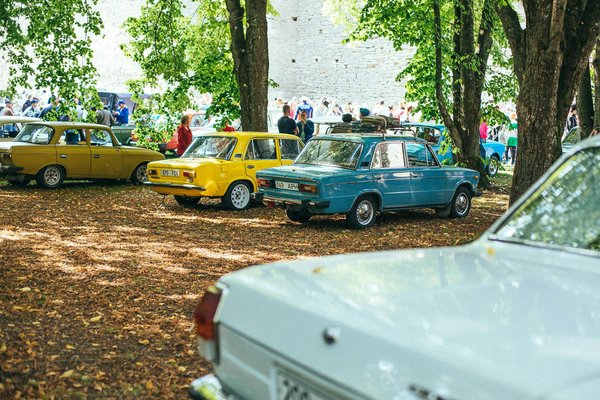 Choisissez votre service de location de voiture à lille pour un voyage réussi